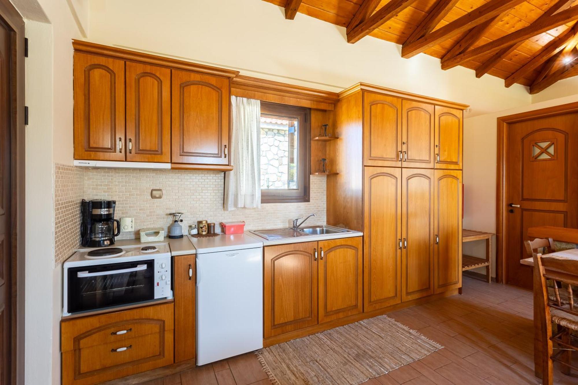 Pleiades Studios All Season Gems - Korinthos Stone Retreats Kalianoi Dış mekan fotoğraf