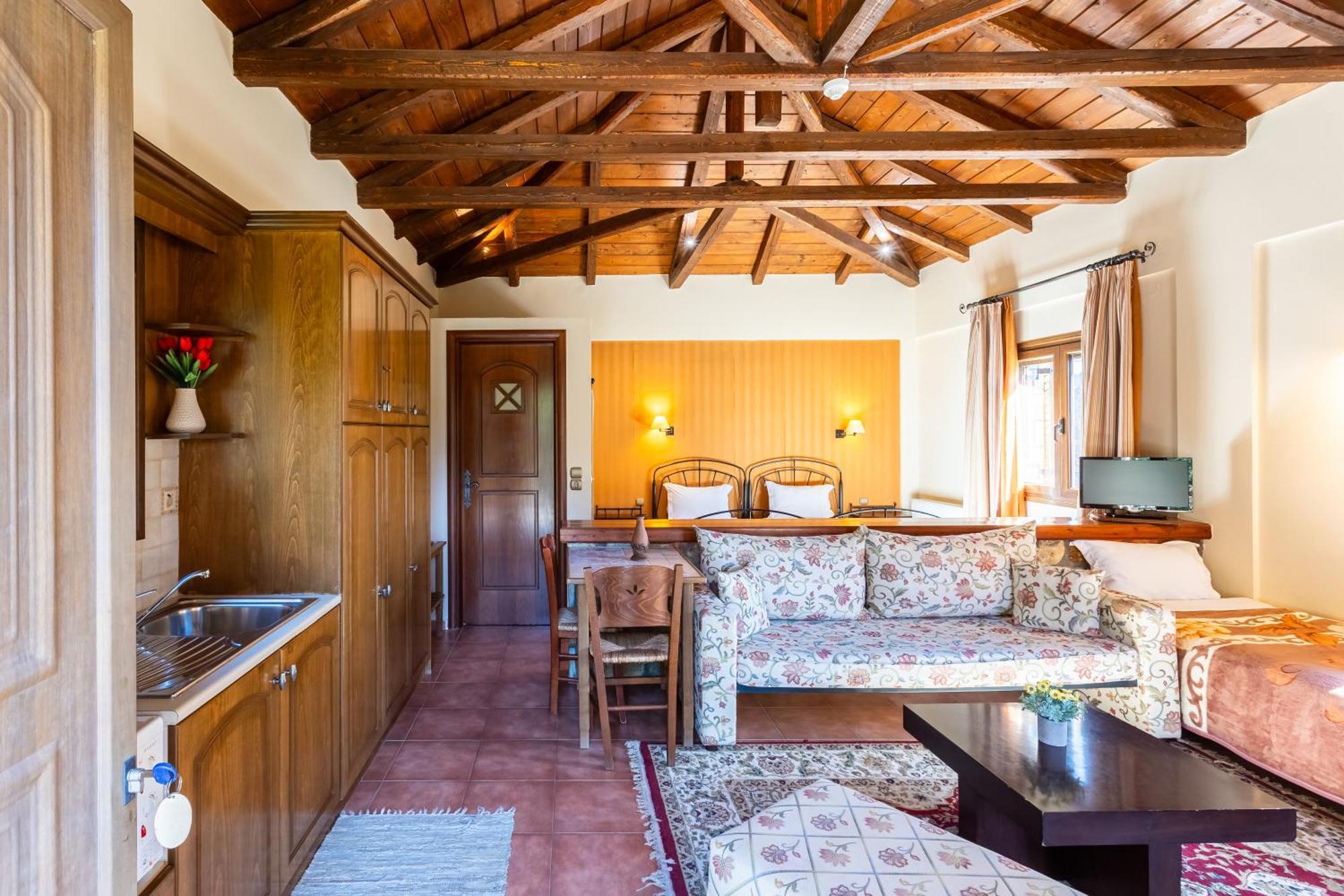 Pleiades Studios All Season Gems - Korinthos Stone Retreats Kalianoi Dış mekan fotoğraf