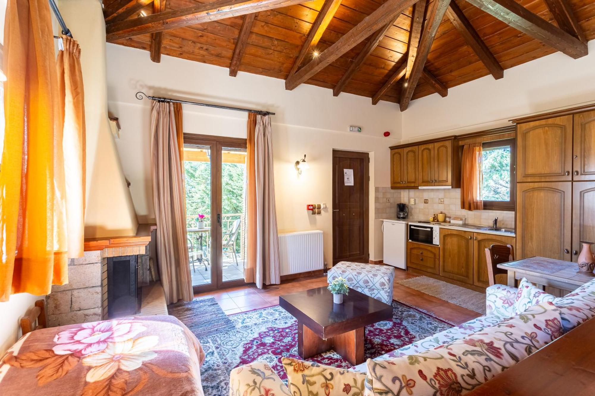 Pleiades Studios All Season Gems - Korinthos Stone Retreats Kalianoi Dış mekan fotoğraf