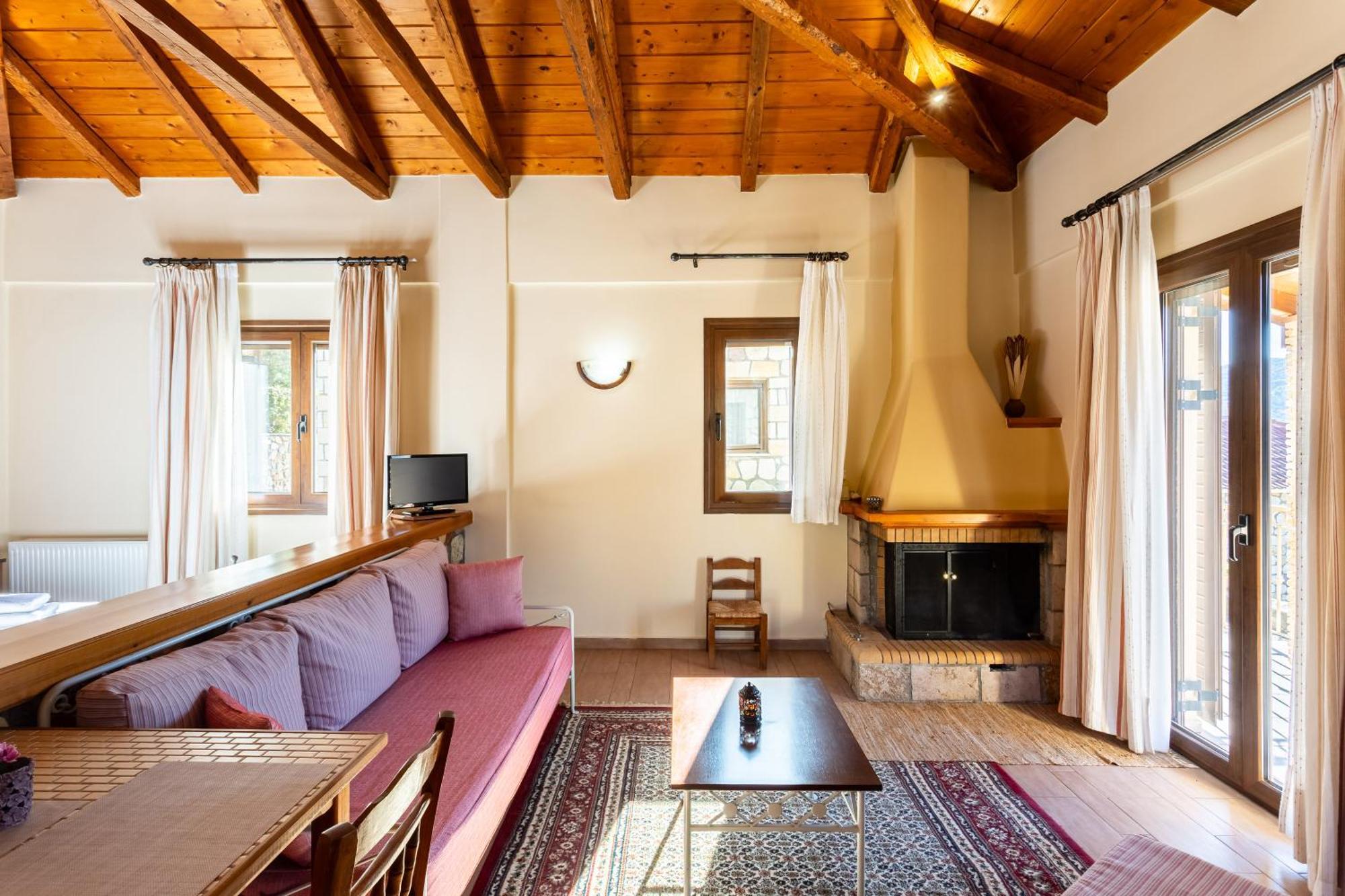 Pleiades Studios All Season Gems - Korinthos Stone Retreats Kalianoi Dış mekan fotoğraf